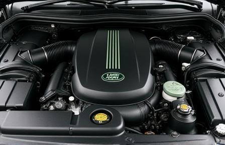 Engine bay transformation – Land Rover